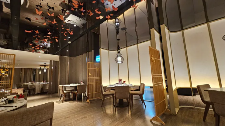 板橋凱撒大飯店家宴中餐廳的美麗裝潢!