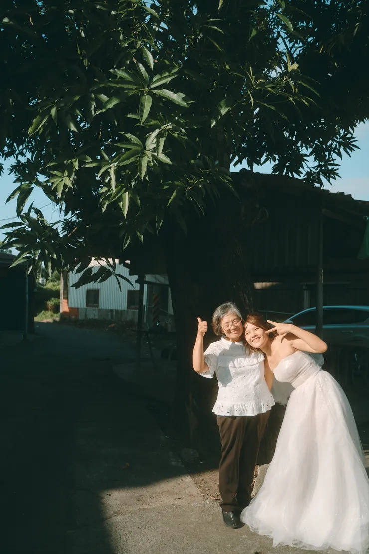 母親得知自己罹癌的那天，是我拍婚紗的日子⋯⋯她沒有告訴我