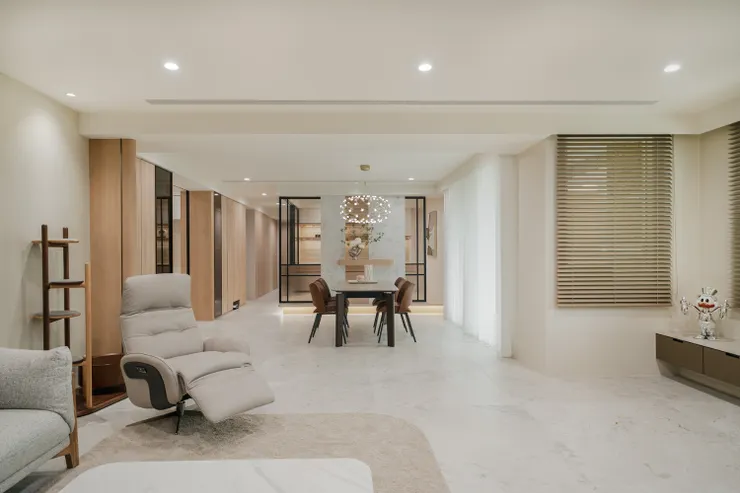 (案例呈現：毛胚屋設計貼合生活本質，家人專享的溫柔摩卡宅｜高雄藝瓦室內設計)