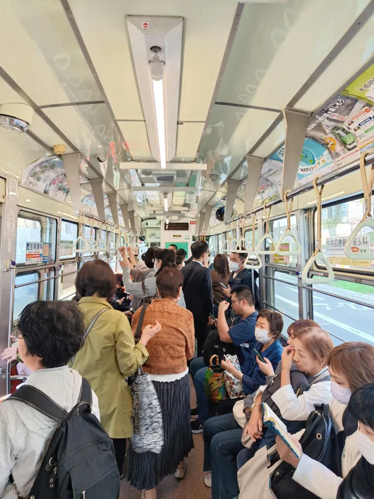 路面電車車廂內部