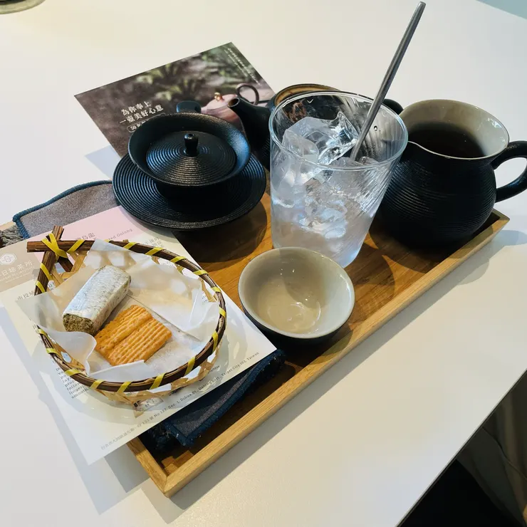 一應俱全的茶具