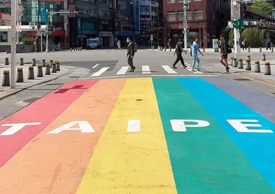 豹子的小說世界