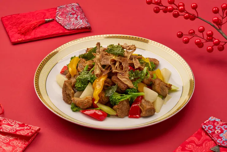 高雄素食年菜吃出年節好心情！仙桃素蔬食年菜組│經典美味有新意