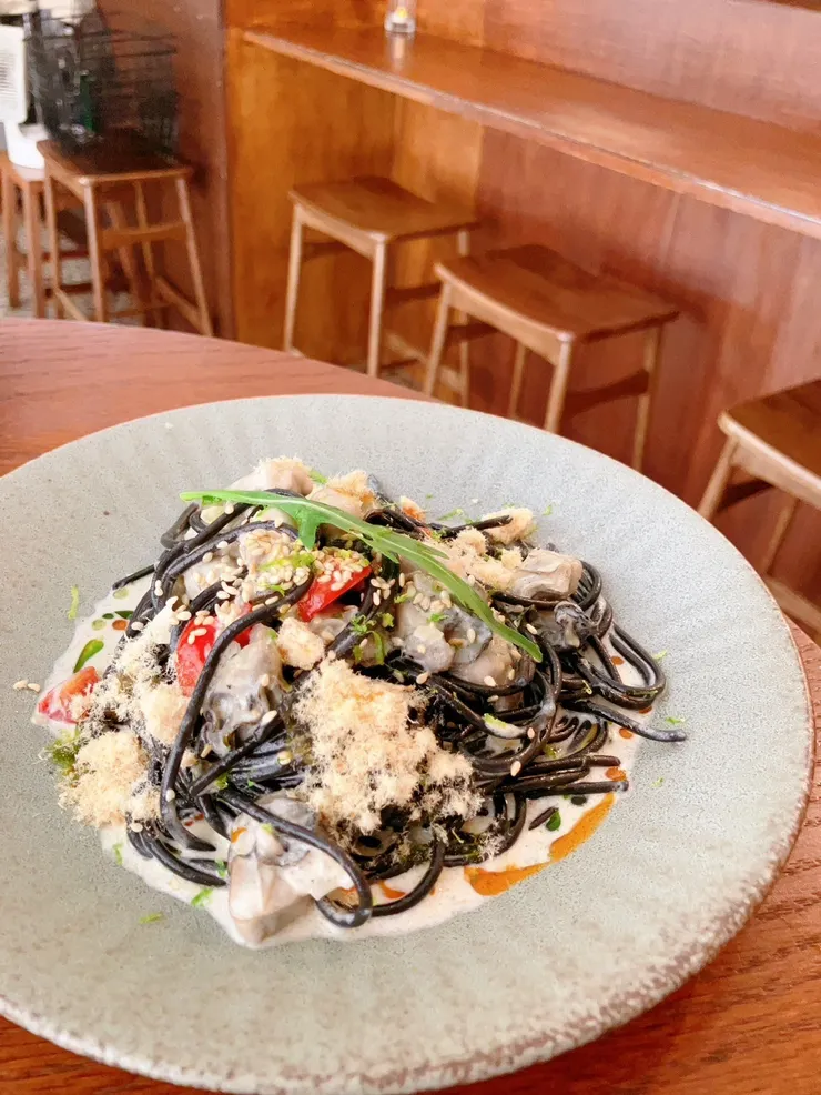 墨魚麵是主餐可以增加飽足感,醬汁包裹的很完整,每一口都很滿足!