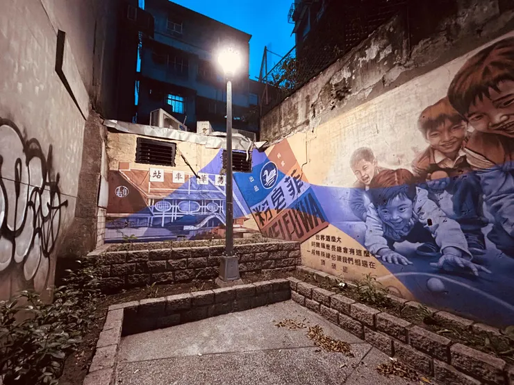 老牆創新生的塗鴉作品