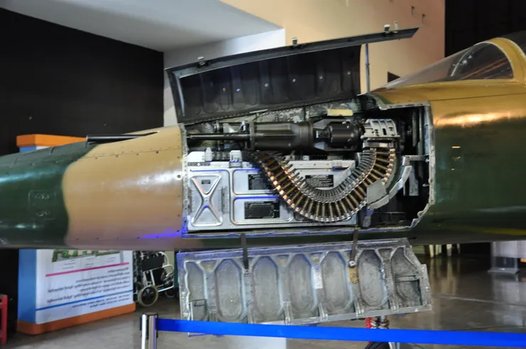 F-5A 的M39機砲與機砲艙