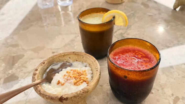 甜點米布丁 現打果汁：檸檬薄荷 草莓汁