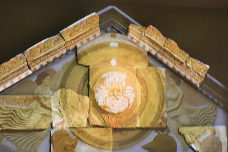 羅馬浴池中曾經的外觀遺留物