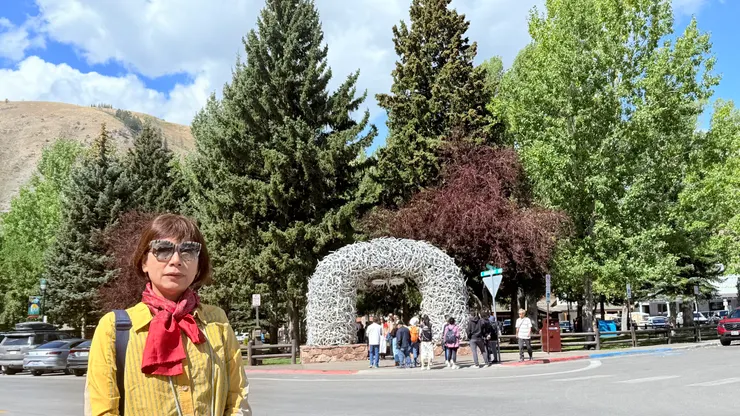 鹿角公園等拍照的人潮不斷