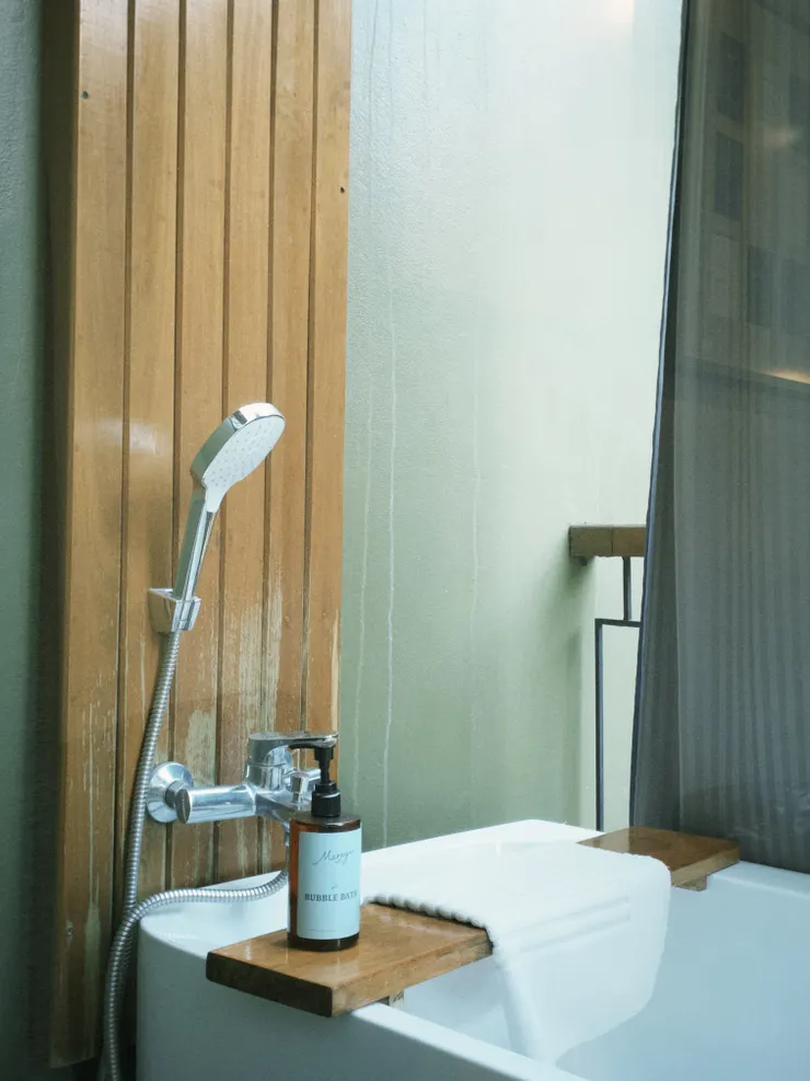 還有附泡泡浴劑