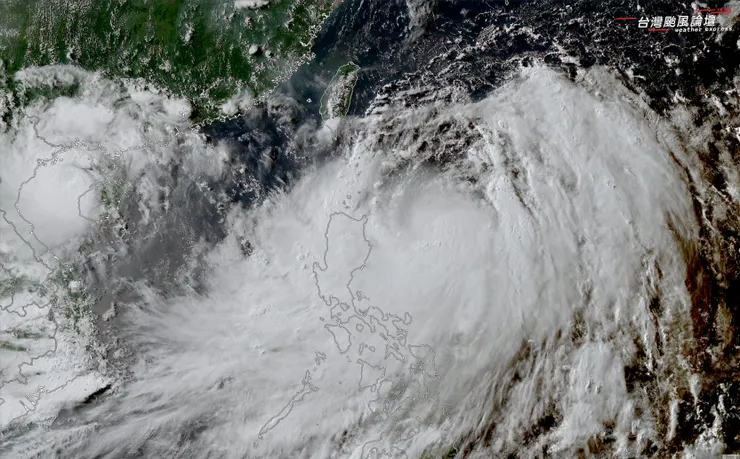 旺盛西南氣流與颱風結合-圖取自台灣颱風論壇
