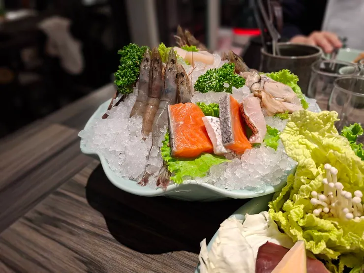 沒想到麻辣鍋的蝦子會這麼好吃