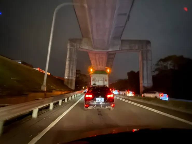 2026/01/12 排隊上高速公路