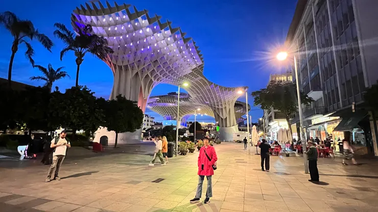 城市陽傘下的悠閒