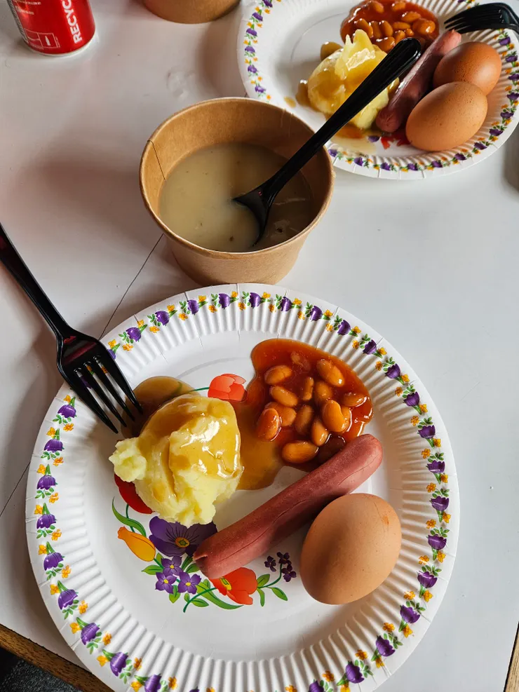 回山屋吃飽飽