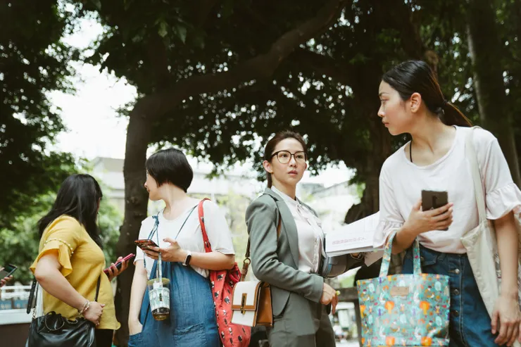 瑤瑤成功刻畫出一個讓人感到親切又熟悉的普通上班族女性