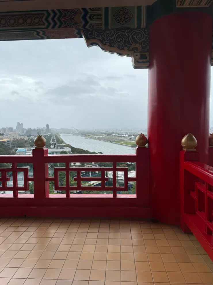 房間望出去的河景