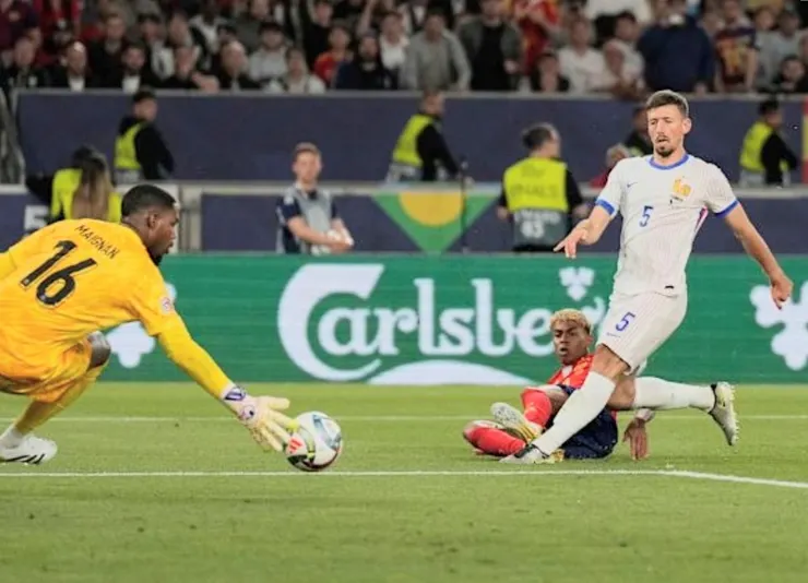 耶馬梅開二度助西班牙領先5:1