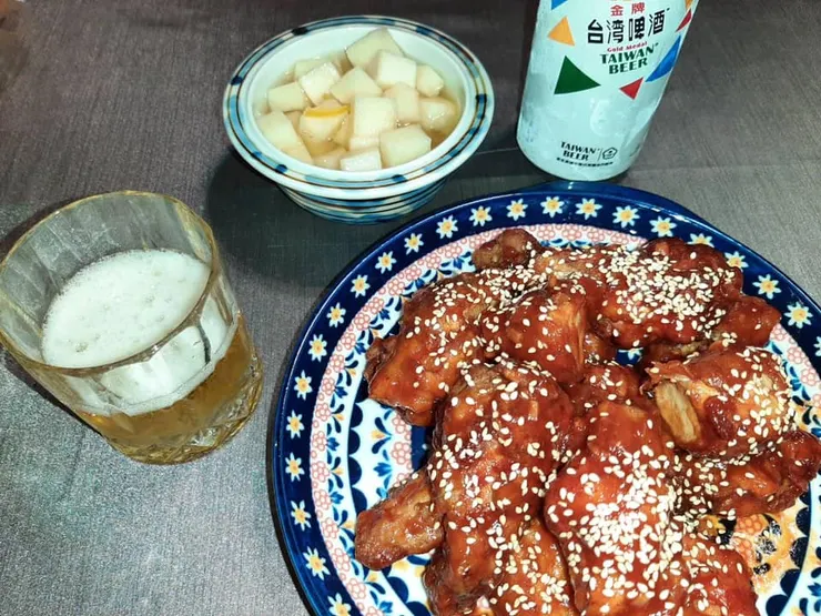 作者拍攝；還有那個......未滿十八歲不要喝酒......