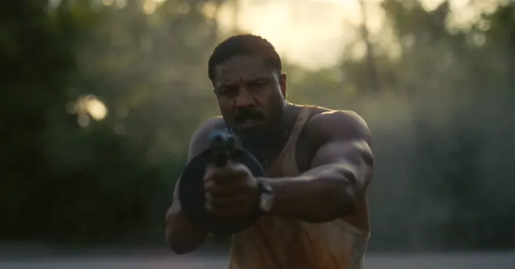 子彈掃過，他的身影孤絕卻熾烈 —— 死亡也未能奪走他的尊嚴。