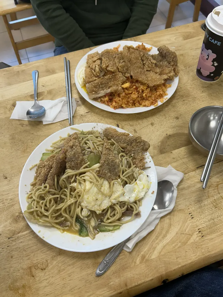 可能稍微油膩?不過一年也就吃這麼一兩次啦~~