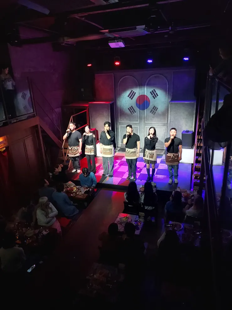 音樂劇小酒館Showflix