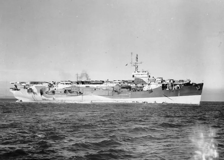 納博號航空母艦