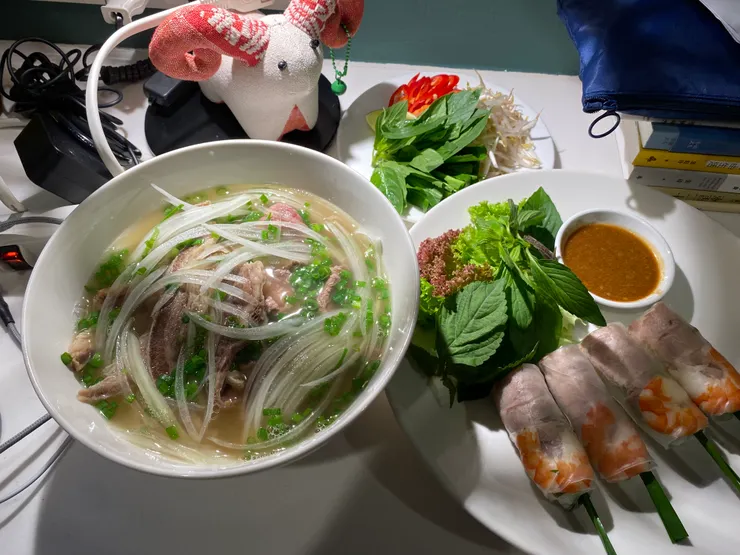 想念越南，就吃碗河粉喝杯咖啡吧