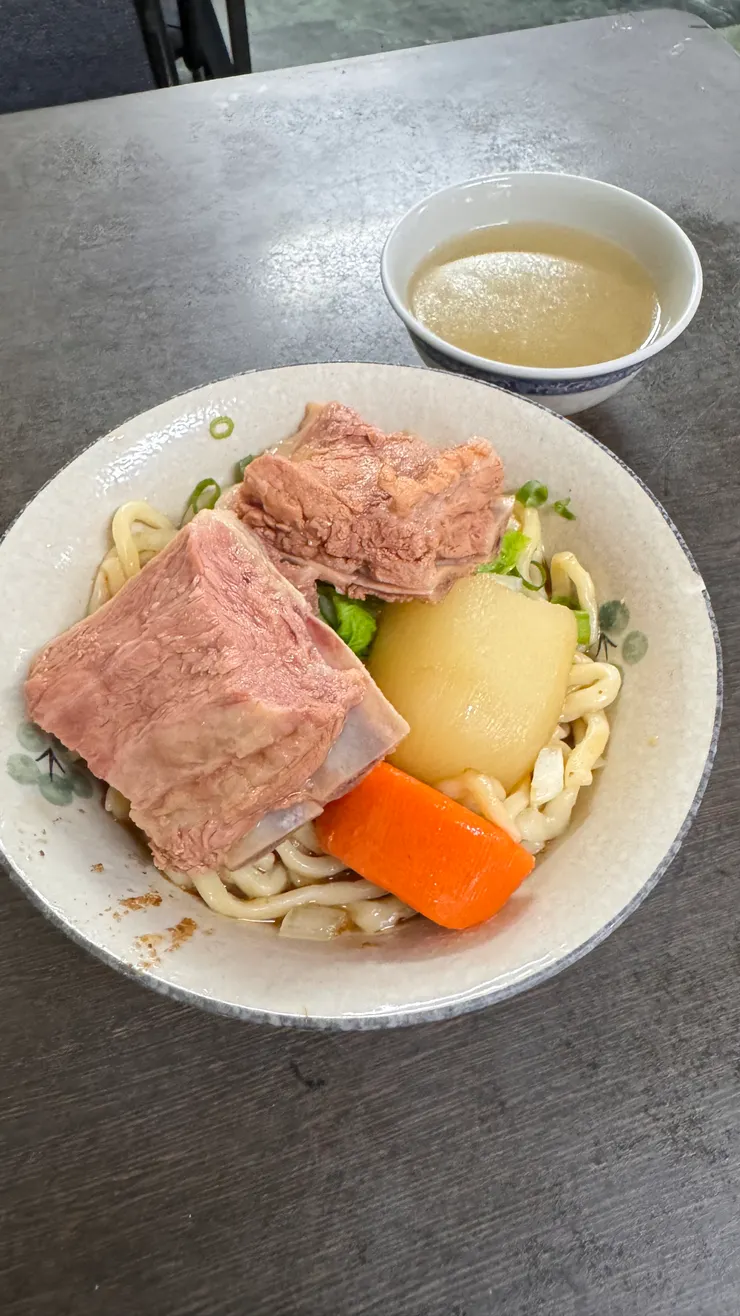 張家豬肉麵