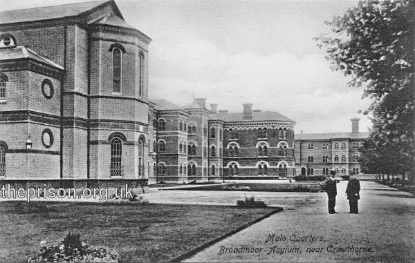Broadmoor Criminal Lunatic Asylum, Crowthorne, Berkshire.  伯克郡克勞索恩的布羅德莫爾刑事精神病院。