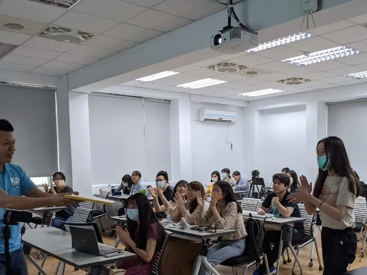 (大同大學 媒體設計學系 - 可染品牌攝影)