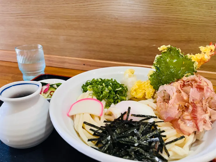 天婦羅🍤紮實蝦味濃，炸紫蘇葉也好吃