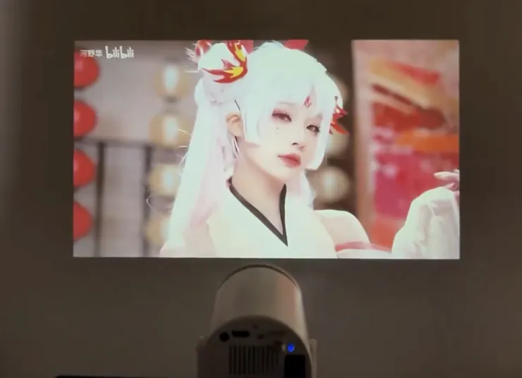 米投T8PLUS高清投影機