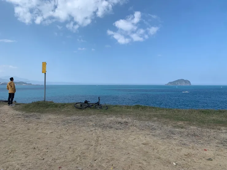 停下腳步看看風景，確認方向沒走錯，休息後再繼續前進
