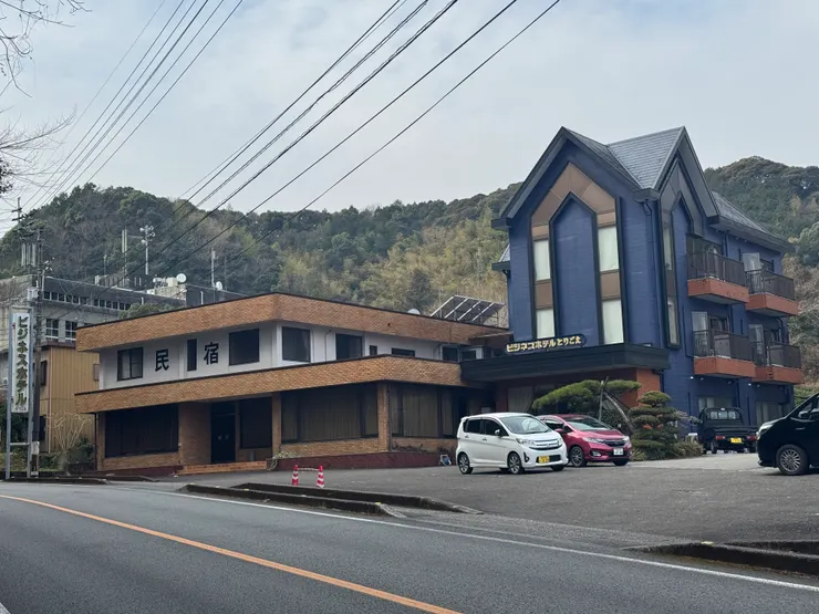 看不出來有沒有開的商務旅館／民宿