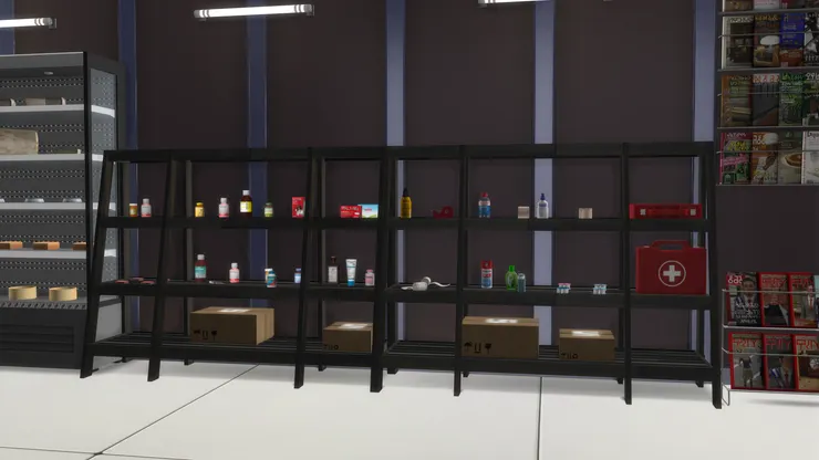 接下來是一些個人護理品和藥物的架子。