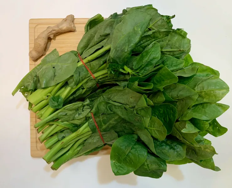 麻油薑絲炒皇宮菜