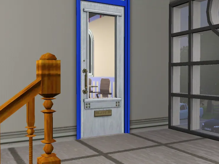 樓梯口另一邊的房間原來是個小房間。