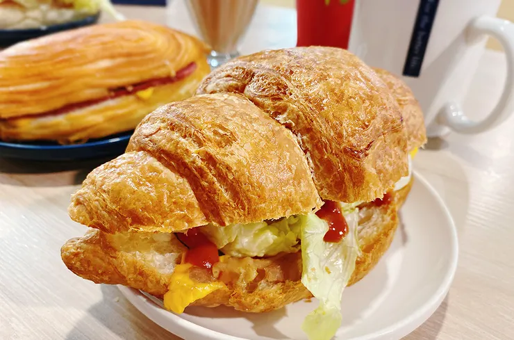 三重可集咖啡（集英店）咖啡/三重咖啡廳推薦/三重下午茶