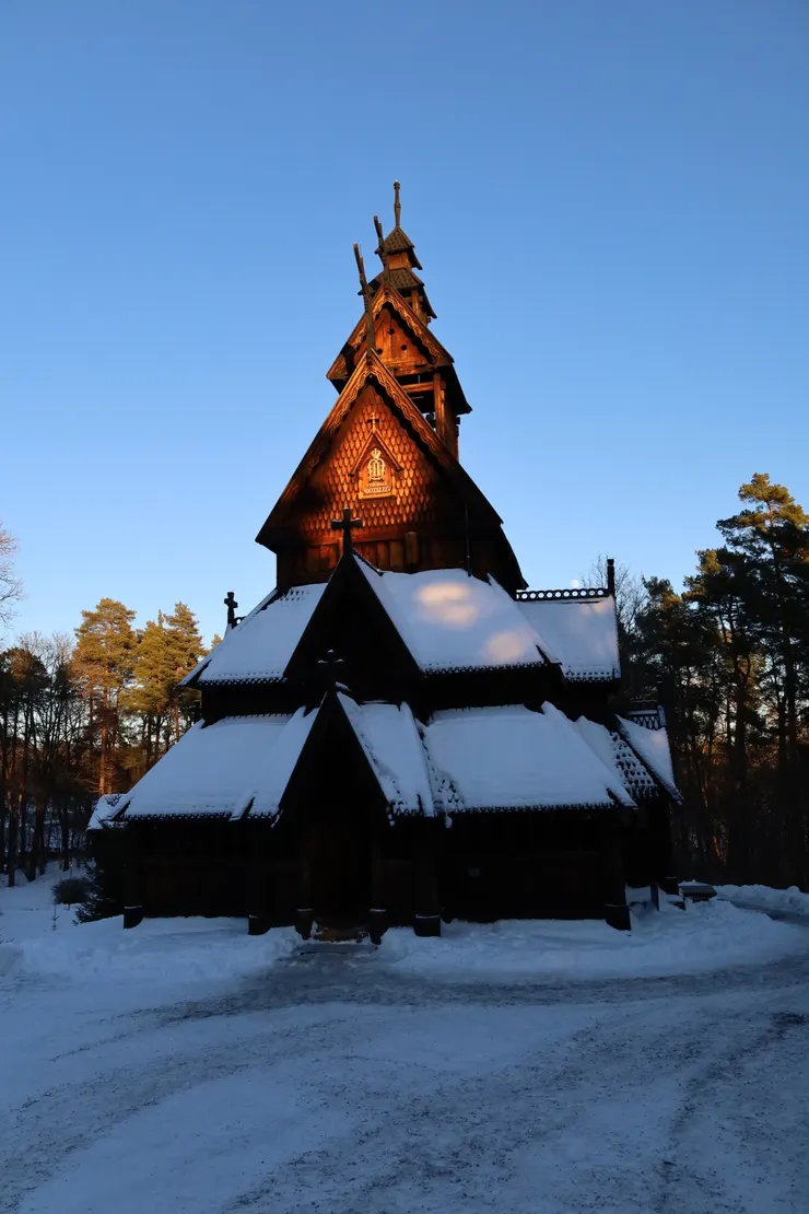 The Stave Church from Gol，在挪威文化史博物館園區中的一座中世紀木板教堂。