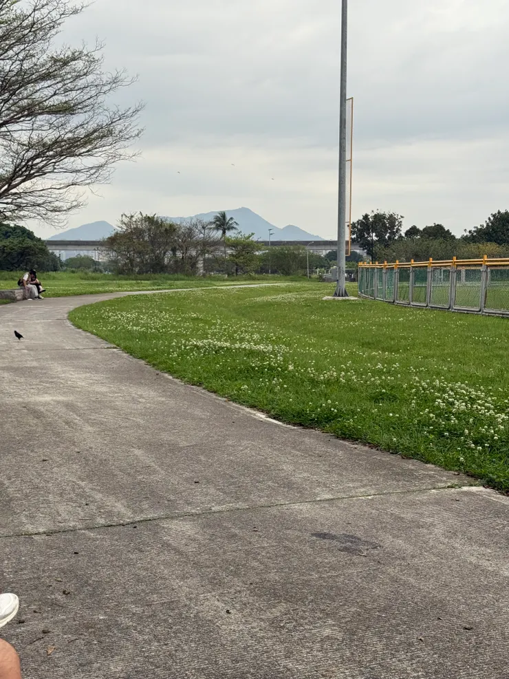 2026/04/05 坐著休息