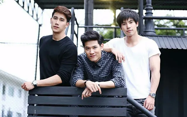 KK夫夫和korn前男友Mew合影留念。這是三人行的意思嗎？🤤(並沒有～)