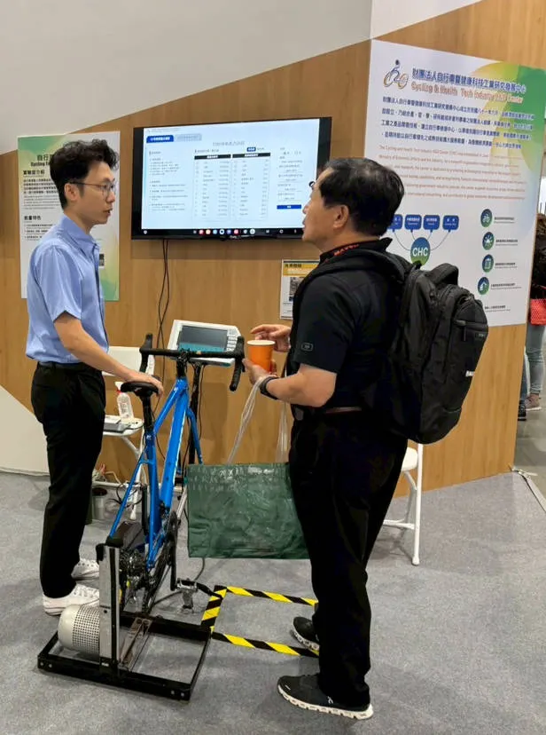 照片僅為示意，沒人幫我拍~