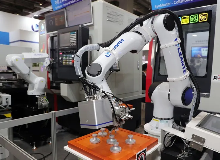 聯達智能機械手臂。 聯合報系資料照