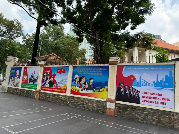 隨處可見的共產標語