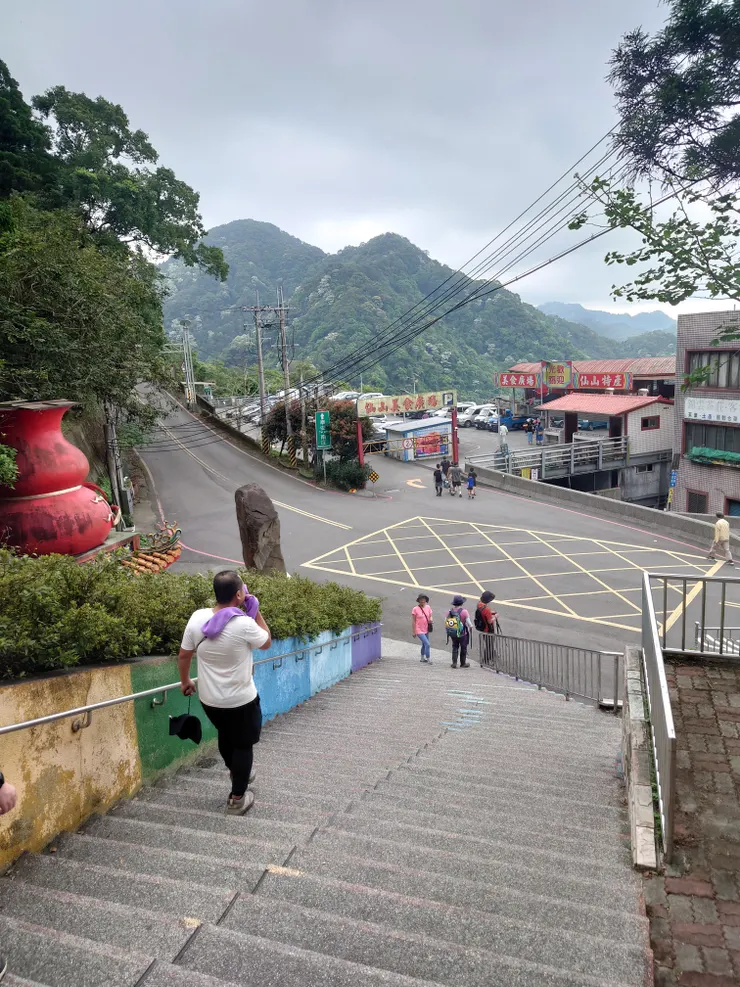 打完收工回台北