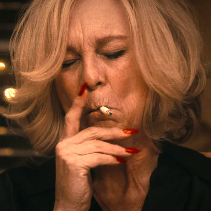 卡米的母親，由Jamie Curtis飾演 將歇斯底里詮釋的一眼望盡