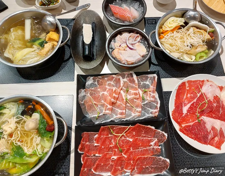▲荖子鍋PLUS家樂福平鎮店美食街內/ 圖片來源:Betty's Jump Diary