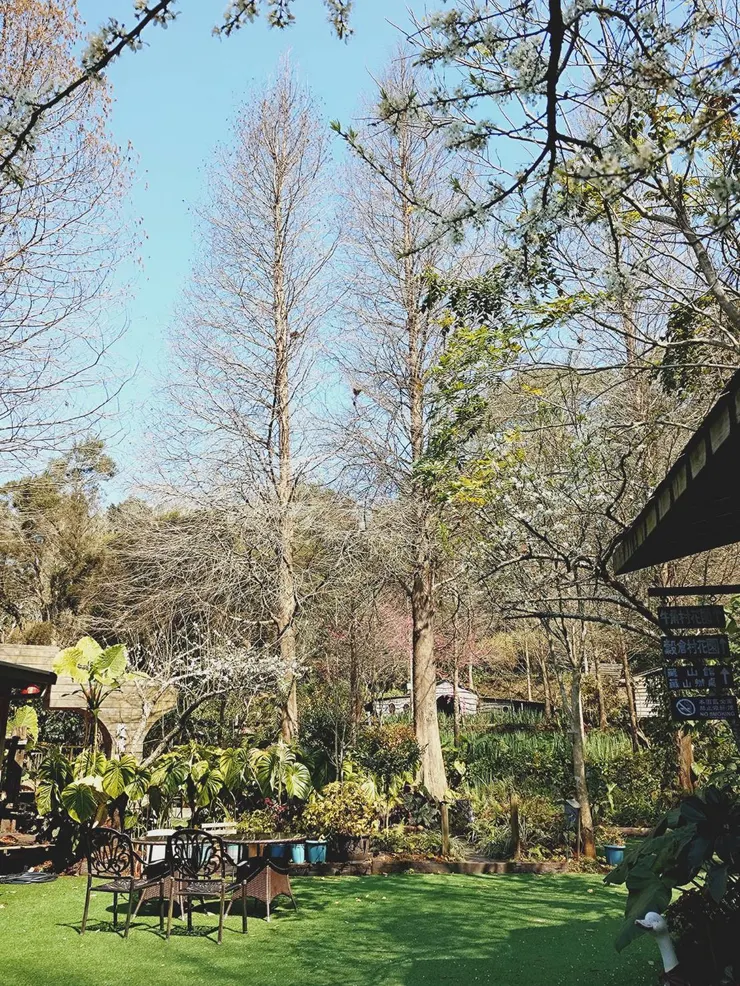 園區有佈置，維護良好