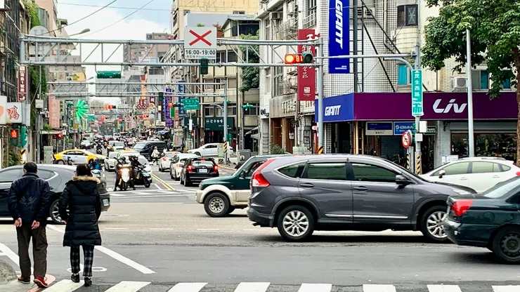 台北大稻埕丨北漂。長住拍攝